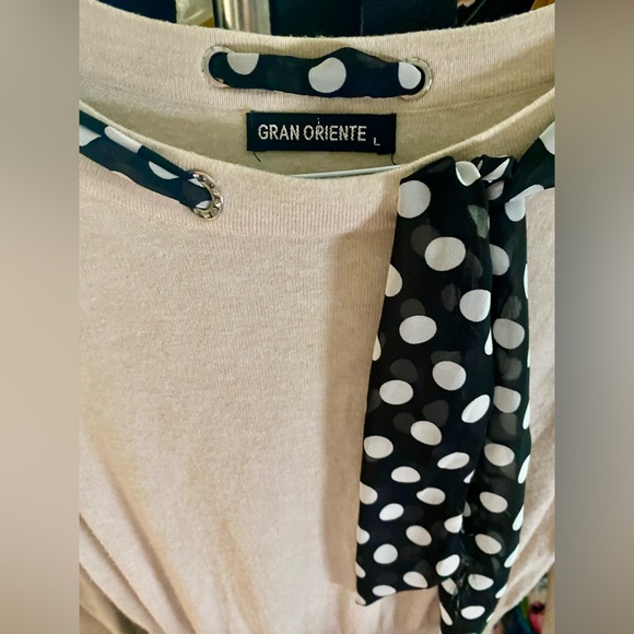 Gran Oriente Cream Soft Sweater with Polka Dot Scarf - Picture 2 of 4